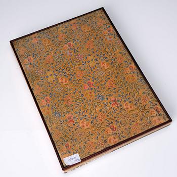 An album with 16 pages in the style of Wen Zhengming (1470–1559), Qing dynasty, 19th Century.