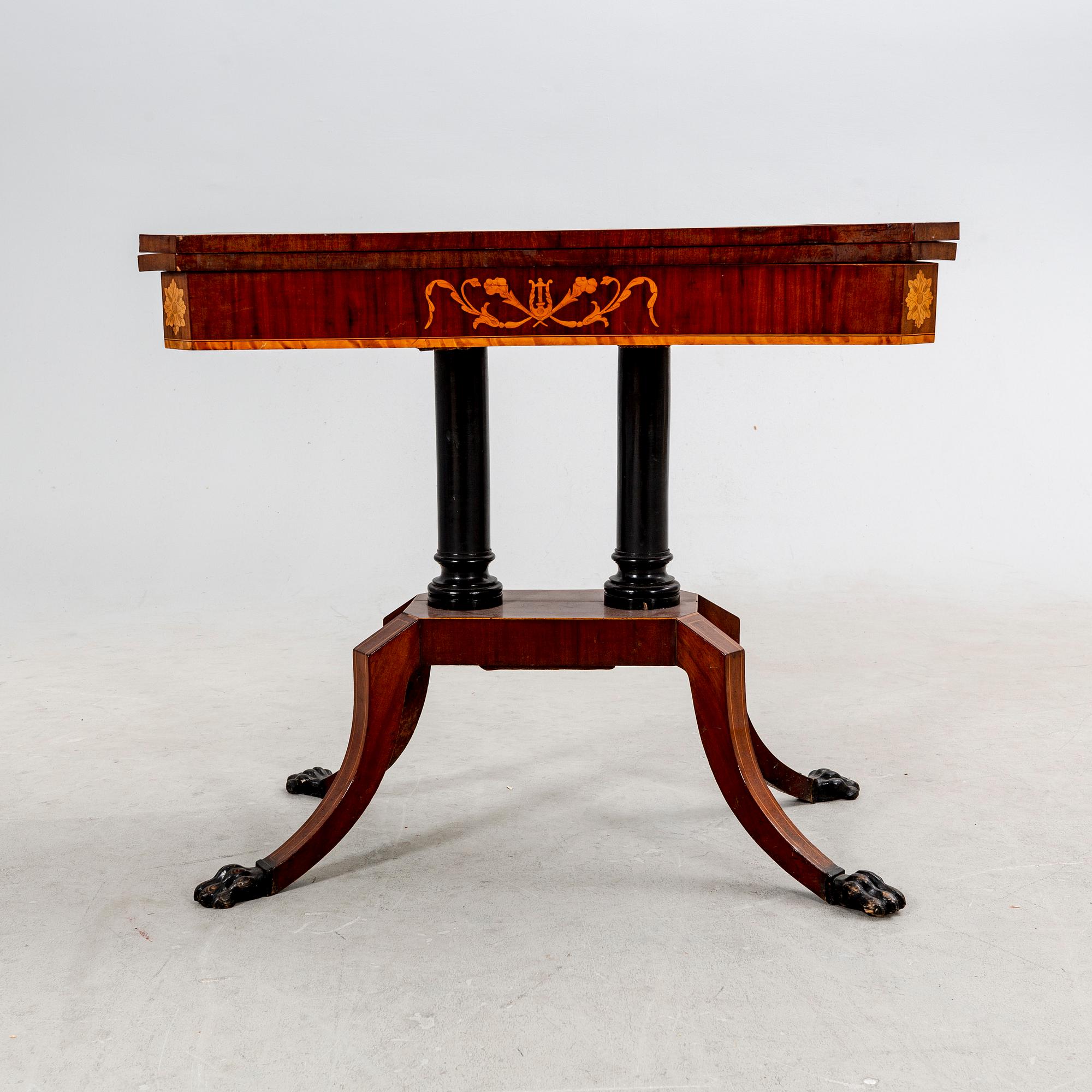 spelbord senempire 1800-talets mitt.