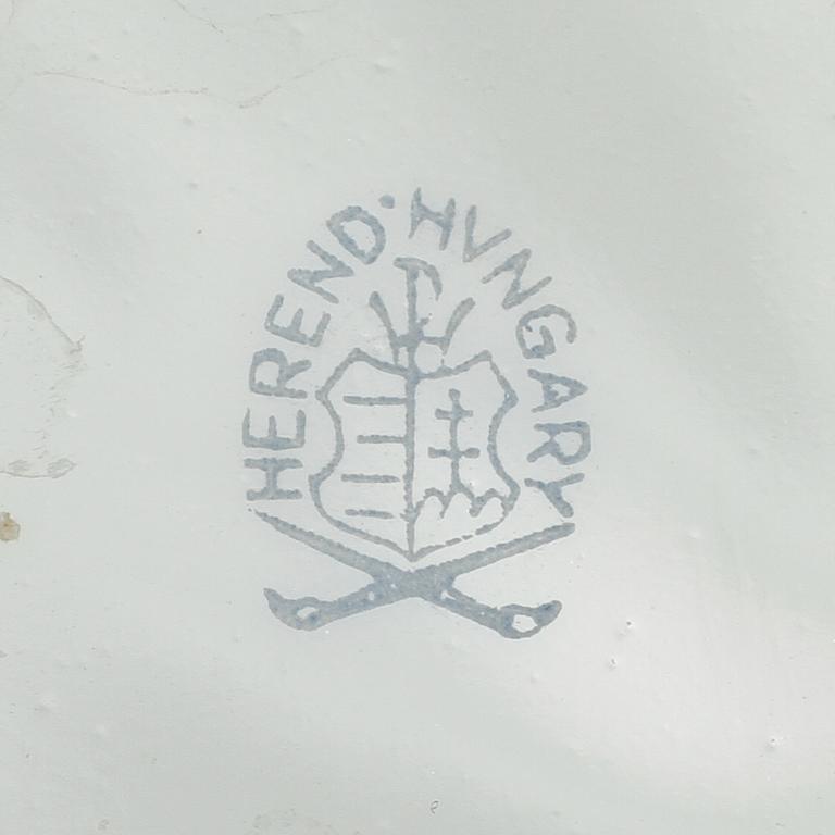 LOCKURNA, porslin, Herend, Ungern, 1900-talets andra hälft.