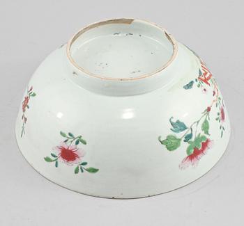 BÅLSKÅL, porslin, Kina, 1700-tal.