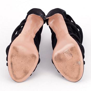 GIUSEPPE ZANOTTI x KANYE WEST, ett par sandaletter. Storlek 37.