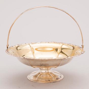 BRÖDKORG, silver, Helsingfors 1943.