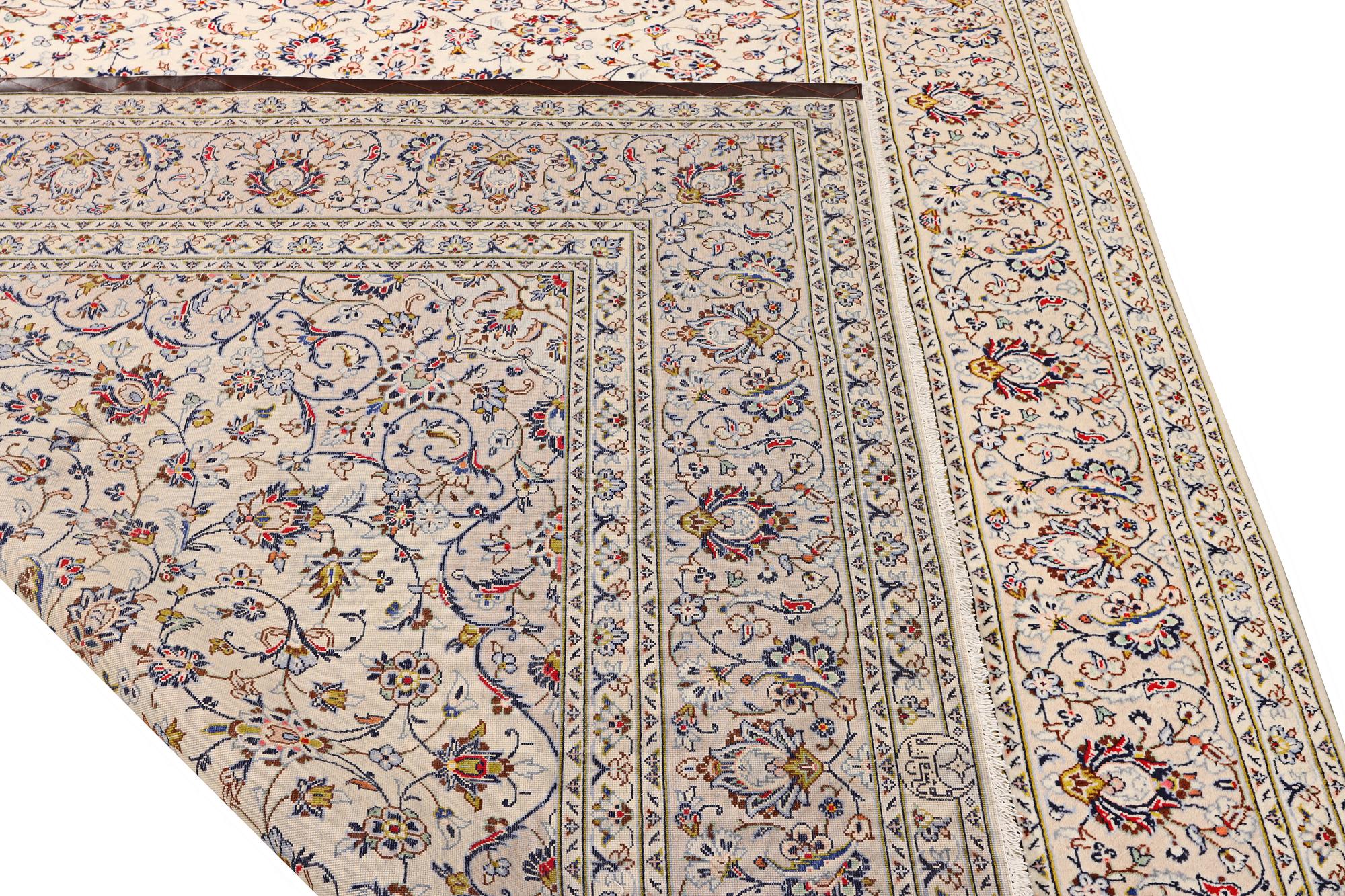 A Keshan carpet, c. 342 x 240 cm.