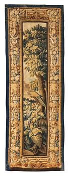 264. Vävd tapet, "Verdure", gobelängteknik, "entre-fenêtre", ca 314 x 109, cm, Aubusson omkring 1700-1700-talets förra hälft.