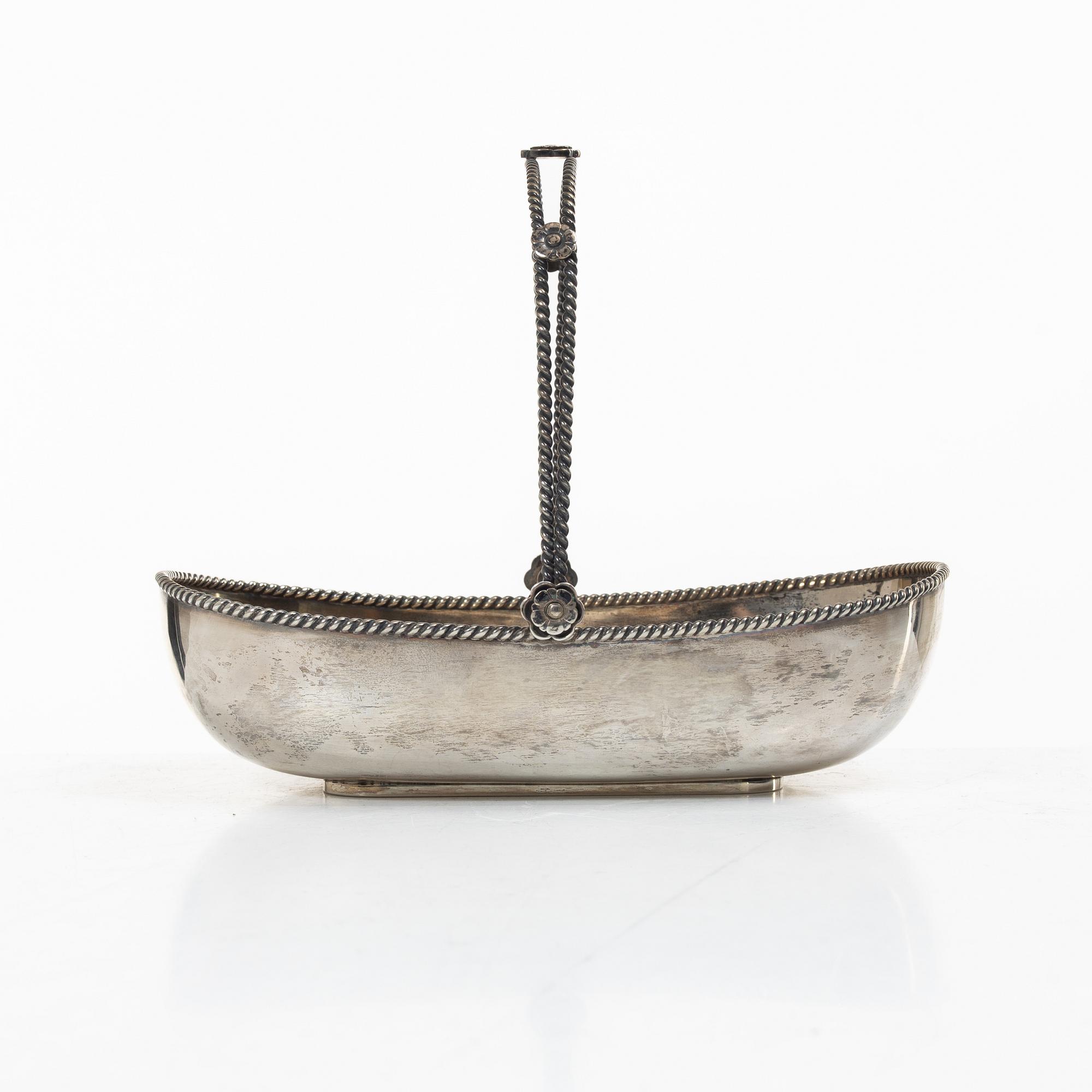 Karl Anderson, Basket with handle, silver, Stockholm 1946.