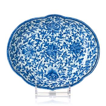 A ruyi-shaped dish, Qing dynasty, 18th century.