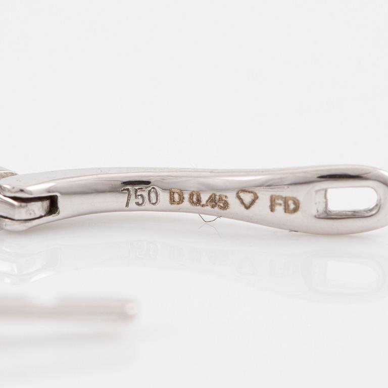 Earrings, 18K white gold set with brilliant-cut diamonds.