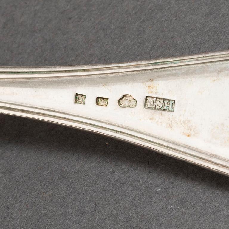 Sixteen 18th and 19th Century silver spoons.