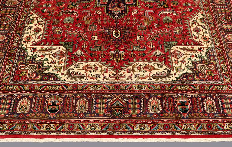 MATTA, Täbriz, ca 300 x 202 cm.