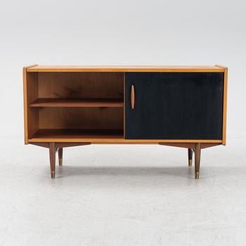 Nils Jonsson, a teak-veneered 'Trio' sideboard from Troeds, Bra Bohag, 1960's.