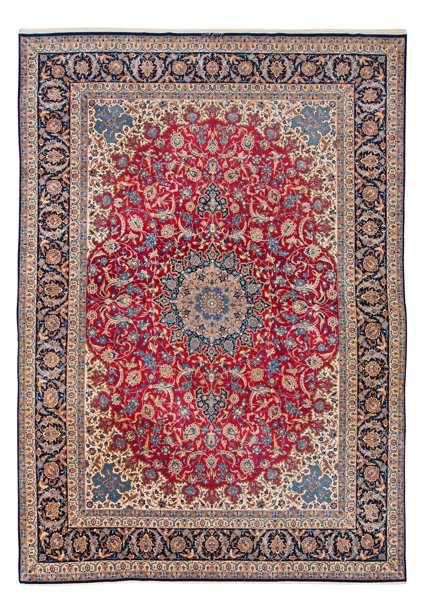 SEMIANTIK/OLD ISFAHAN PART SILK. 364 x 252 cm.