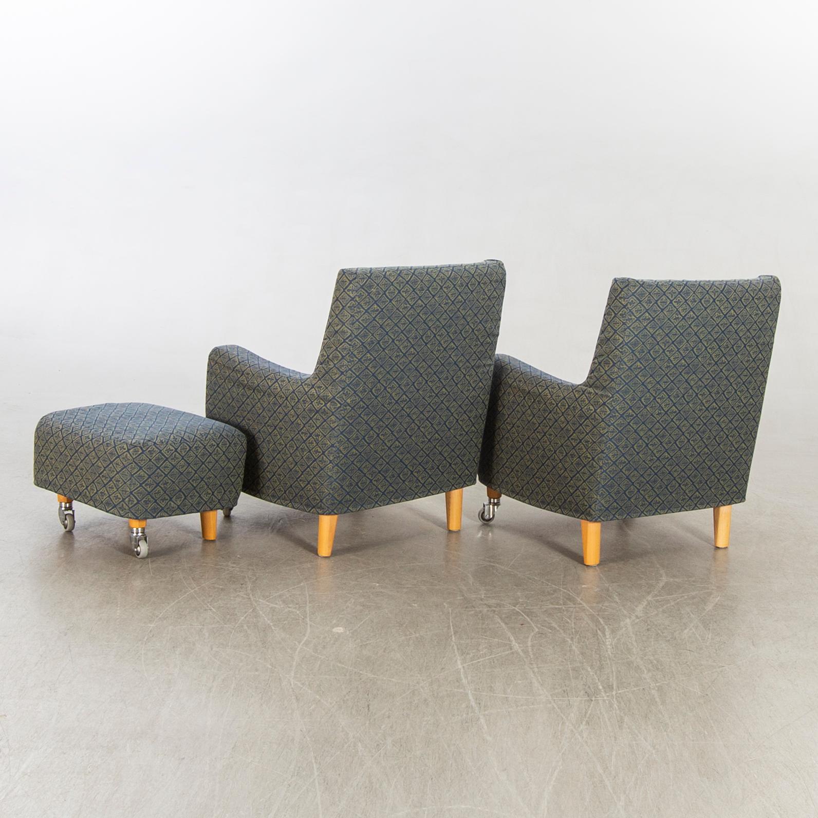 Erik Jörgensen,  a pair of armchairs and a stool, later part of the 20th century.