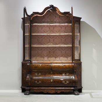 VITRINSKÅP, Holland, 1800-tal.