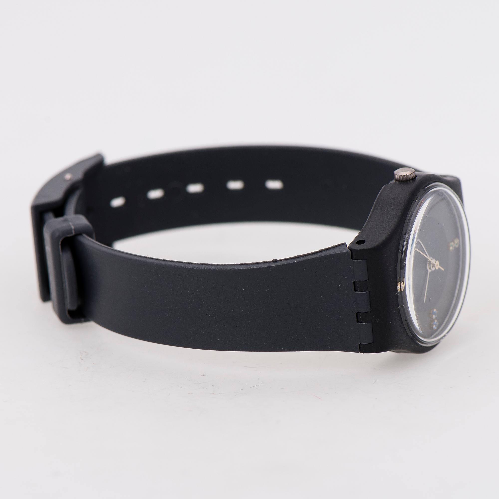 ARMBANDSUR 4 ST, SWATCH, två herr och två damur 1980-tal.