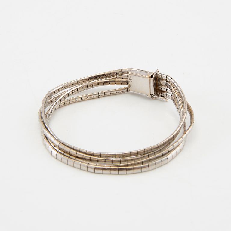 Bracelet 18K white gold.