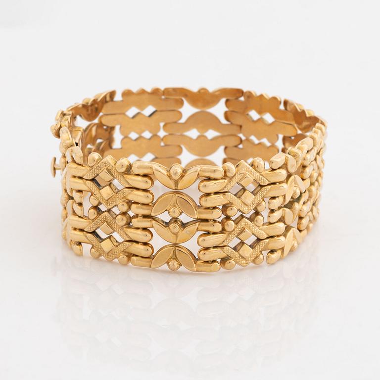 18K gold bracelet, Vicenza, Italy.