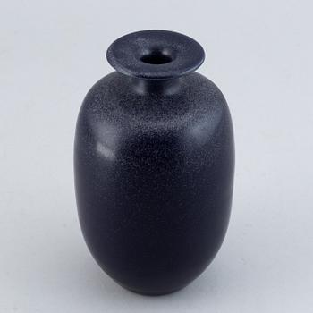 Erich & Ingrid Triller, a stoneware vase from Tobo, signed.