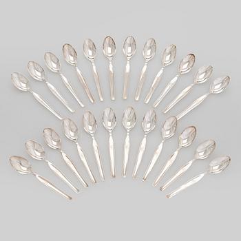 Tapio Wirkkala, skedar, 24 st "Tapio" silver,  Kultakeskus Hämeenlinna 1960-tal.