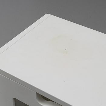 Jonas Bohlin & Thomas Sandell, a 'Snow' vitrine cabinet for Asplund.