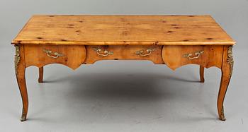 SKRIVBORD, Louis XVI-stil, 1900-talets fjärde kvartal.