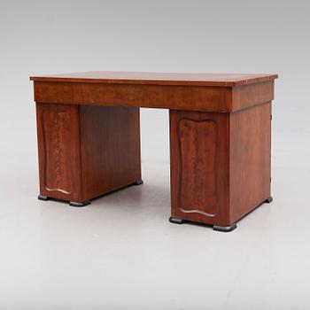 HURTSSKRIVBORD, 1800-talets andra hälft.