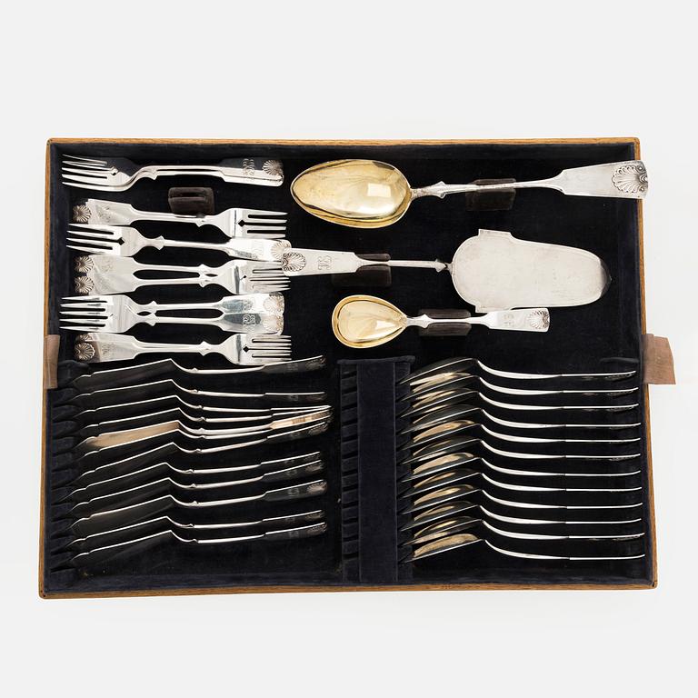 A 67-piece set of silver cutlery, sea shell decor, Finnish manufacturers, 1917-1962.