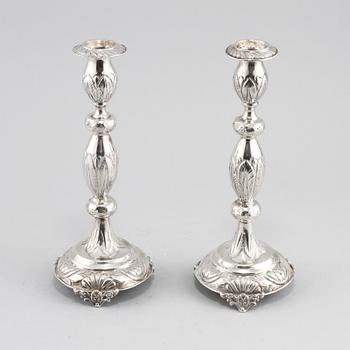 LJUSSTAKAR, ett par, silver, Rosenzweig, Taitelbaum & Co, London, 1912, ca 350 gram.