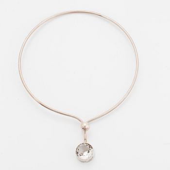 Sterlingsilver and rock crystal necklace.