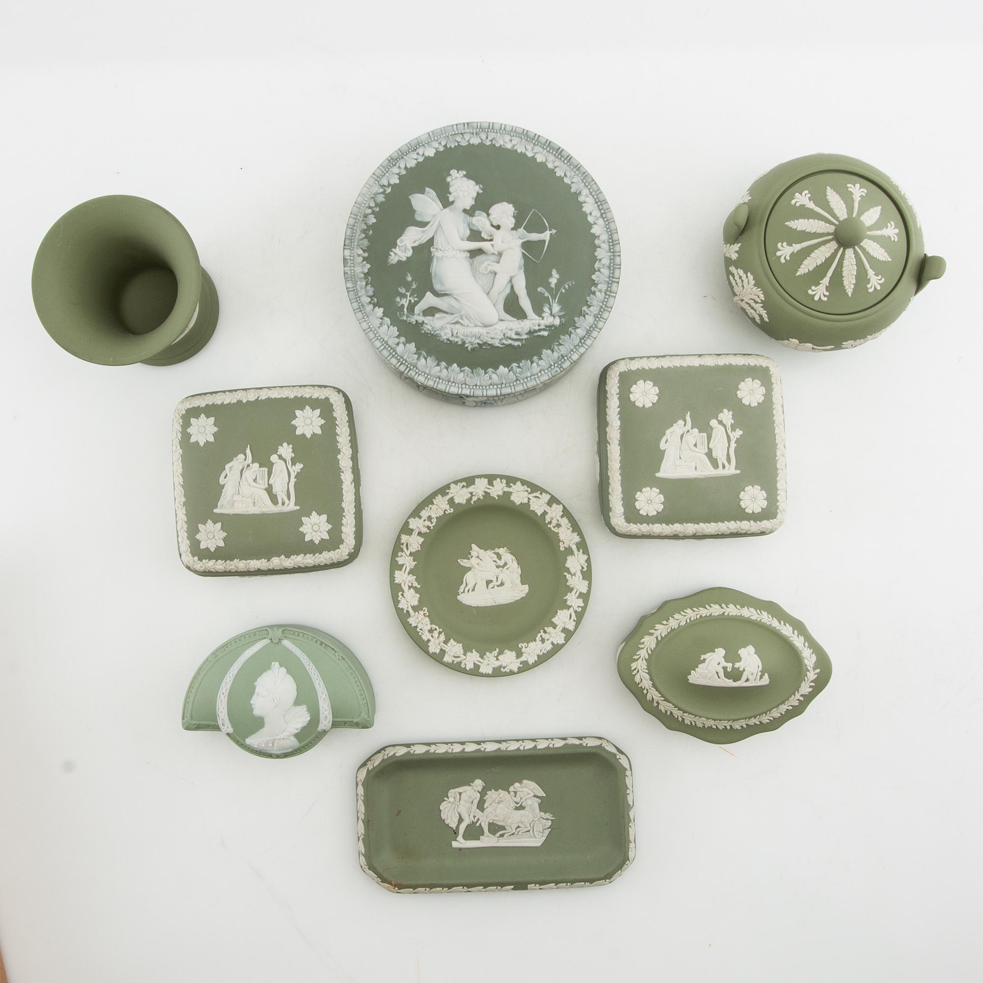 A collection of boxes, plates, and a vase 9 dlr mostly Wedgwood England 20th century jasperware.