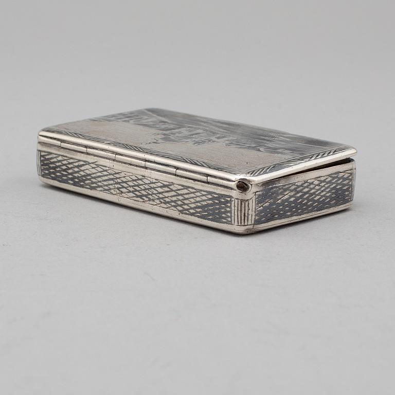 A Russian 19th century parcel-gilt silver and niello snuff box, mark possibly of Fyedor Maksomov, Moscow.