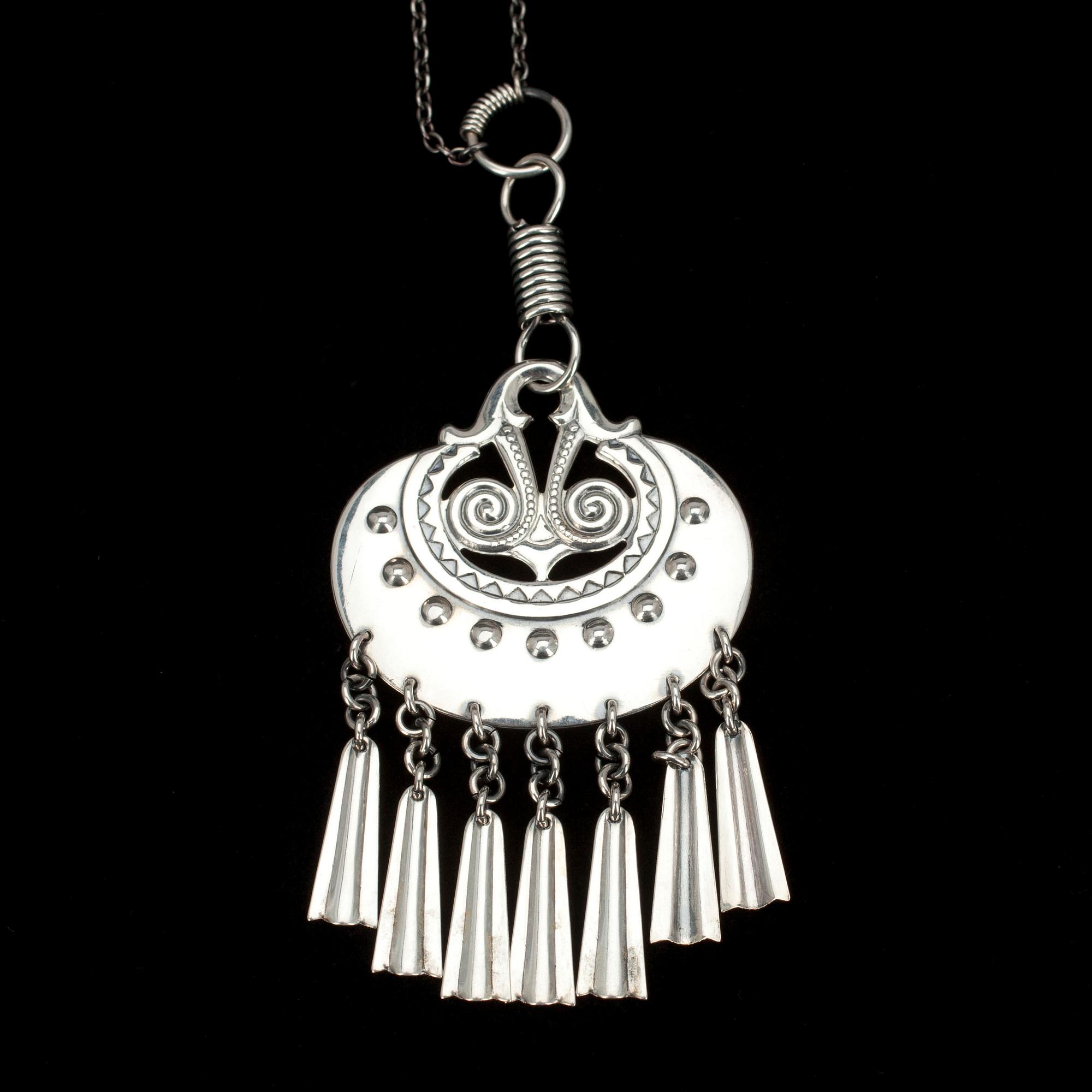 HÄNGSMYCKE, sterling silver, "Kuutar" Kalevala Koru 1979.