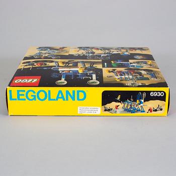 LEGO, Rymdstation 6930 i oöppnad förpackning, 1983.