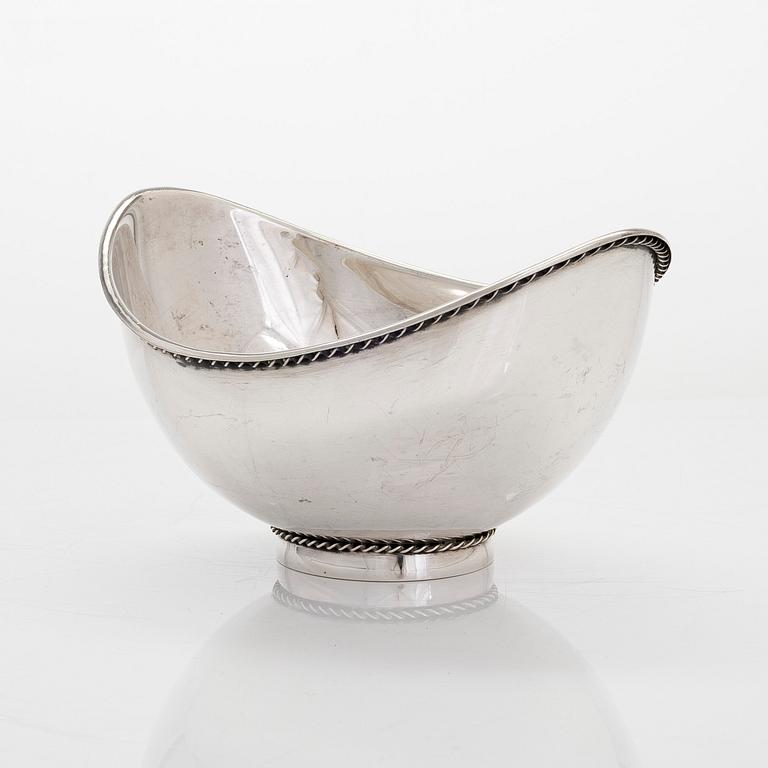 Väinö Hamara, a 1950s silver bowl, Helsinki 1958.