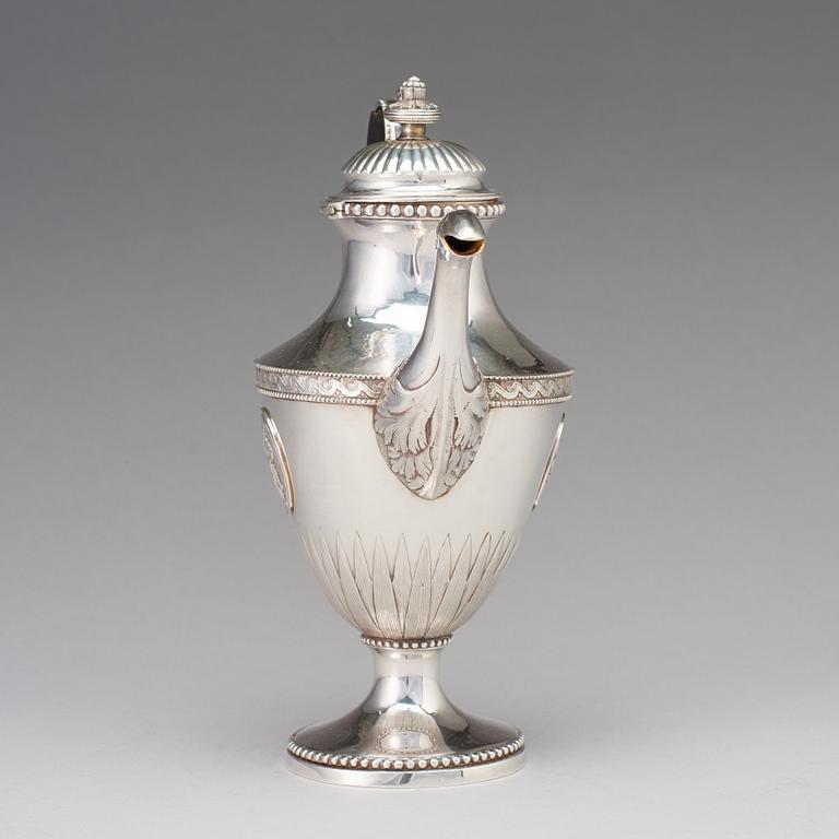 Johan Fredrik Wildt, kaffekanna, silver, Stockholm 1790, gustaviansk.