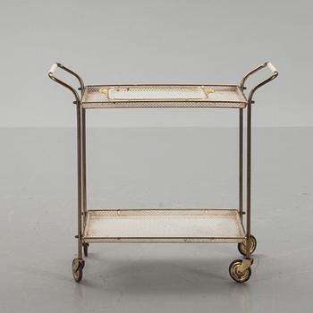 SERVERINGSVAGN, 1900-talets mitt.