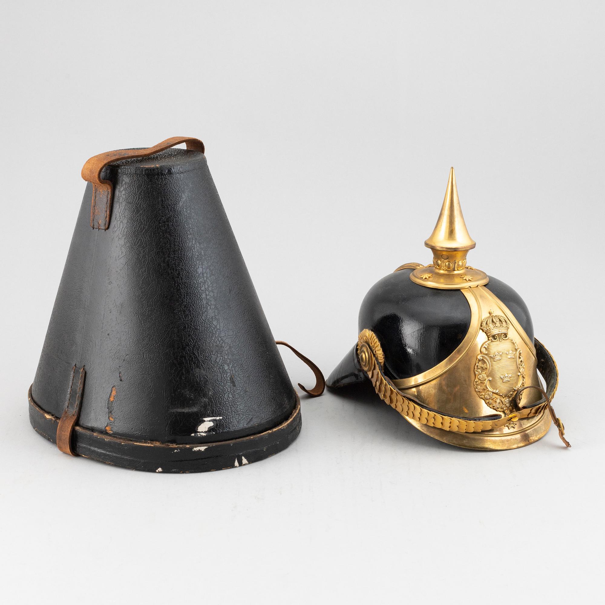 HJÄLM, m/1886 för dragonunderofficer.