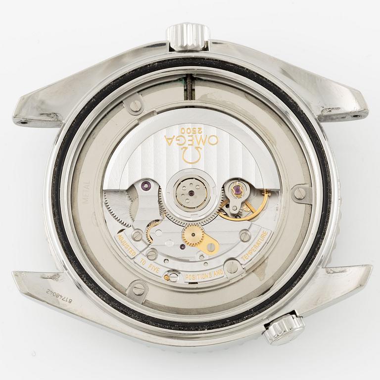 Omega, Seamaster Professional, Planet Ocean 600M, "007 Casino Royal", "Limited Edition", ca 2008.