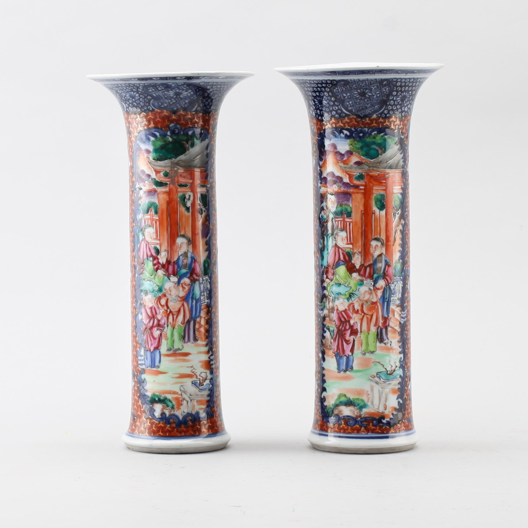 VASER, 1 par, porslin, Kina, 1700-tal.