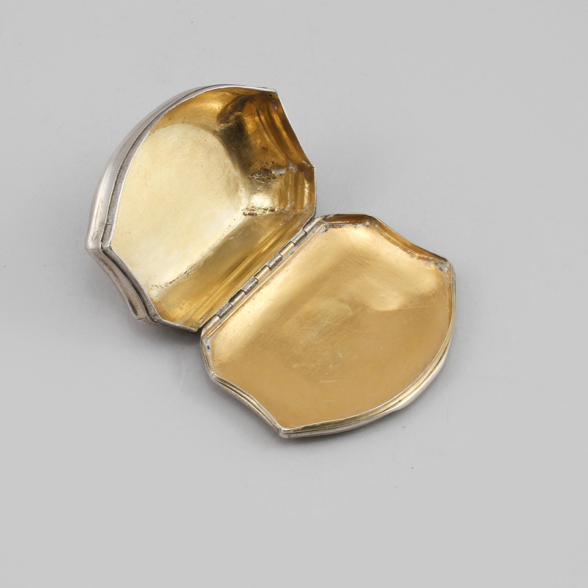 DOSA, silver, rokoko, omkring 1700-talets mitt, vikt 84 gram.