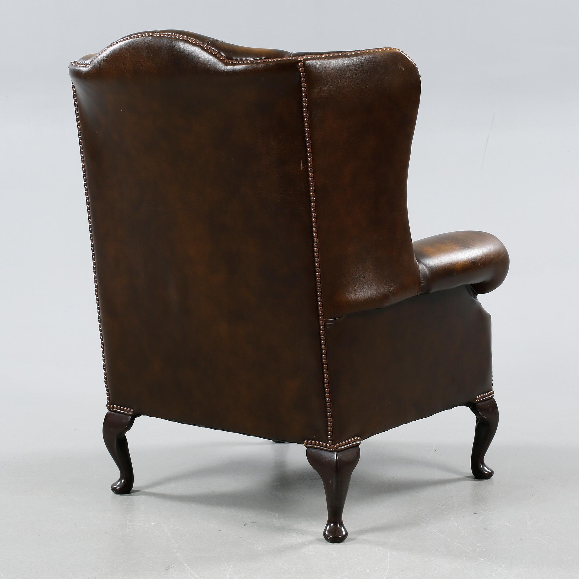FÅTÖLJ, Chesterfieldmodell, Winchester Furniture, England, 1900-talets andra hälft.