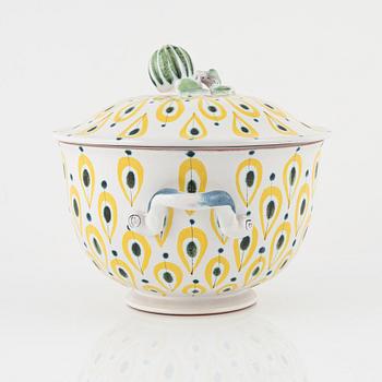 Stig Lindberg, a tureen with cover, Gustavsbergs studio.