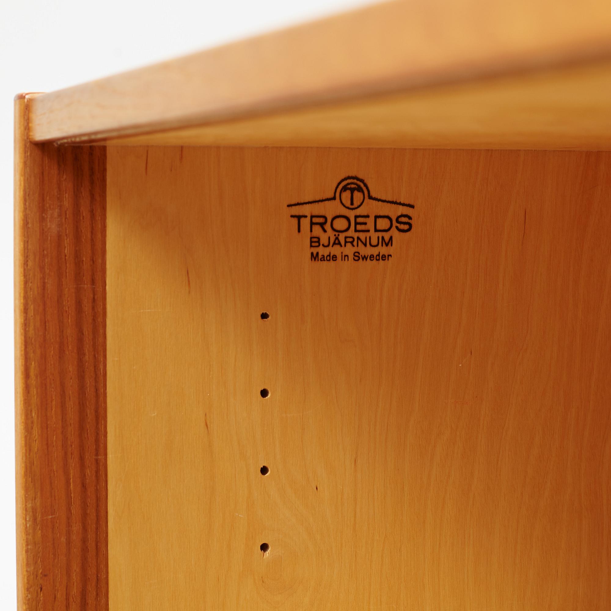 Nils Jonsson, sideboard, Bra Bohag, Hugo Troeds, Bjärnum.