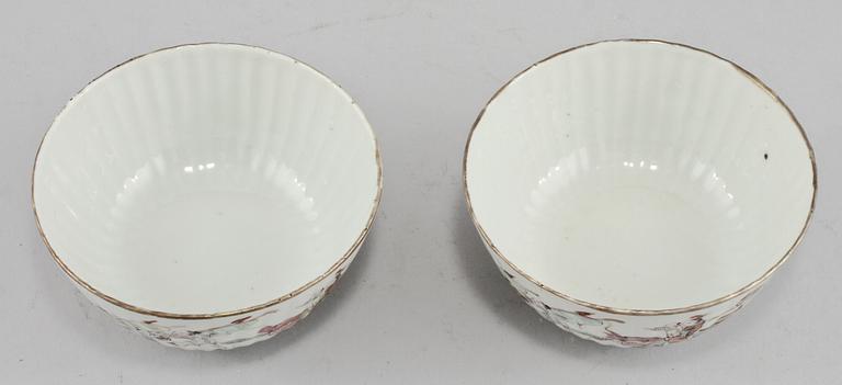 SKÅLAR, 2 par, porslin, Kina, 1900-tal.