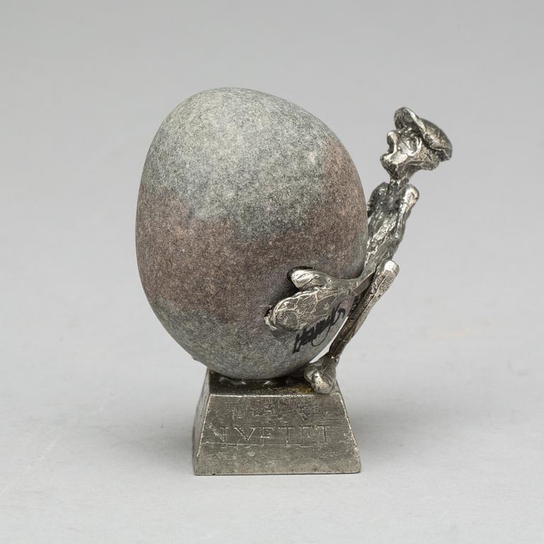 HENRY GUSTAFSSON, skulptur, sten och tenn, signerad.