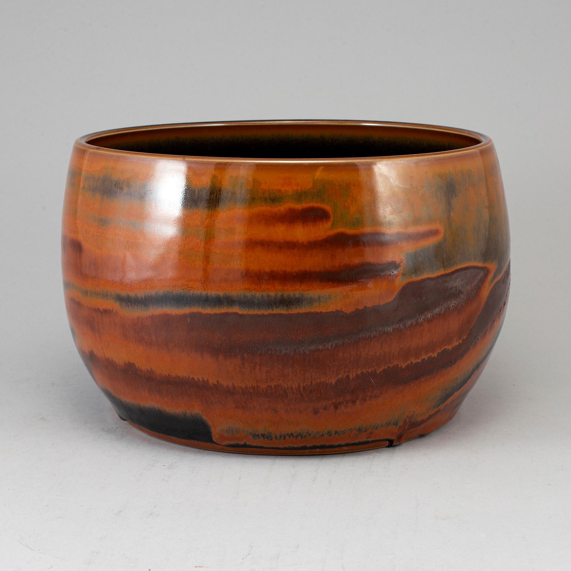 CARL-HARRY STÅLHANE, ytterfoder, stengods. Rörstrand, signerad samt daterad -62.