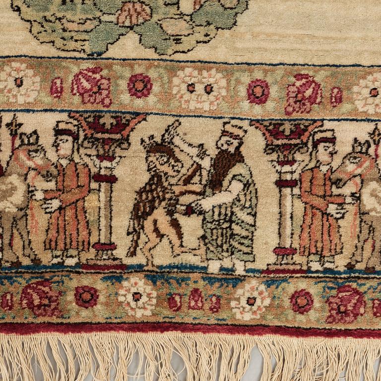 MATTO, an antique Kerman Laver figural, ca 212,5 x 141,5 cm.