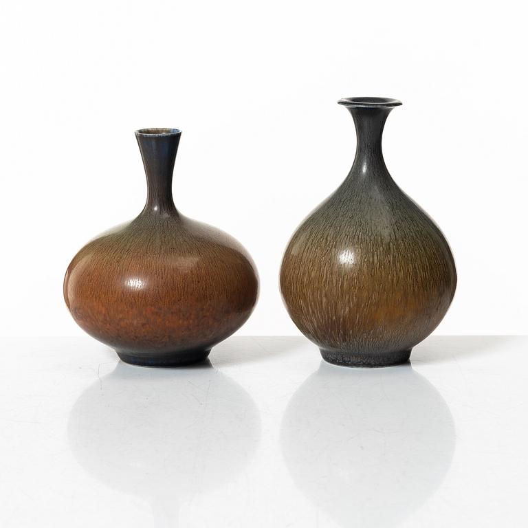 Sven Wejsfelt, two unique stoneware vases, Gustavsberg Studio 2000.