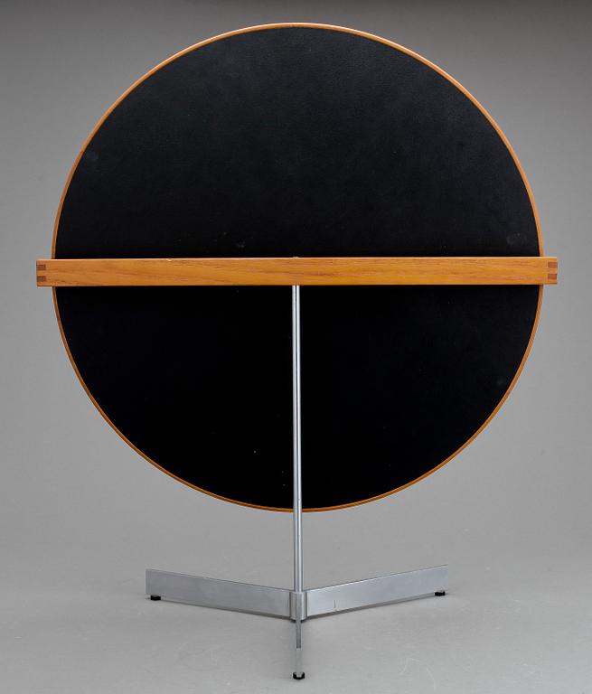 BORDSSPEGEL, modell 406, Uno och Östen Kristiansson, Luxus, Vittsjö, formgiven 1962.