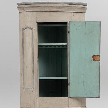 A cabinet, 19th Century.