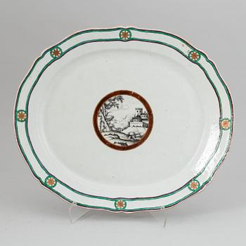 Three famille rose dishes, Qing dynasty, Qianlong (1736-95).